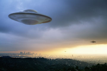 Whistleblower: The U.S. government is hiding a UFO the “size of a football field”   – NaturalNews.com