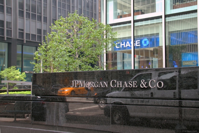 JPMorgan Chase pulls out of “climate change” cartel; pundit expects to see more defections   – NaturalNews.com