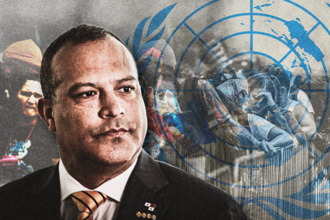 Former Panama Border Chief: UN Is Behind the Chaos at US–Mexico Border | The Epoch Times