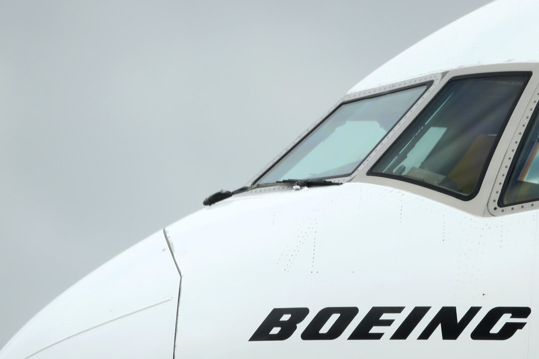 Boeing Whistleblower Found Dead in Car by Apparent Suicide | The Epoch Times