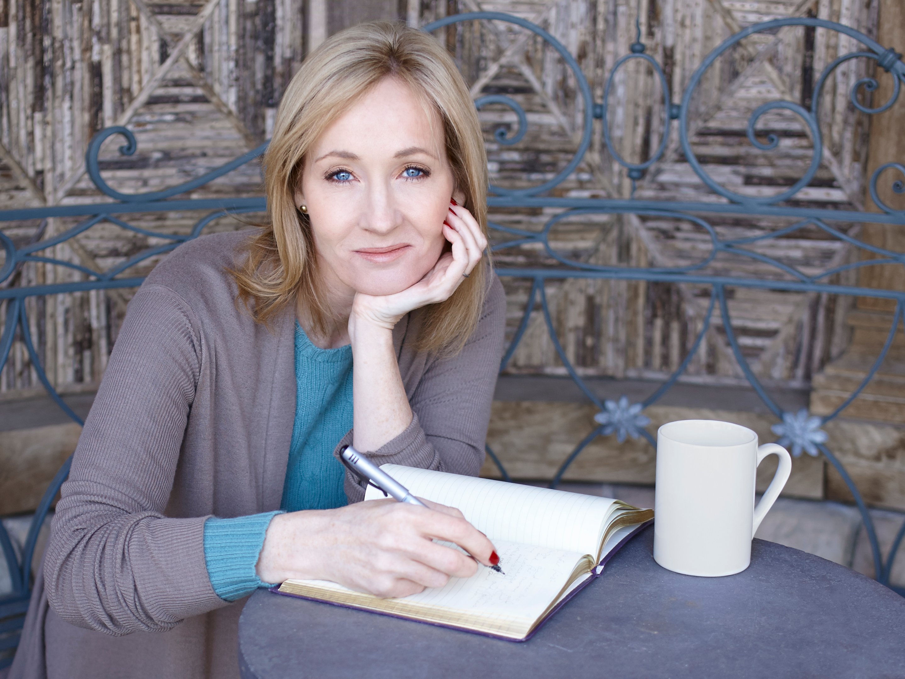 U.K. government supports J.K. Rowling amid her challenge to Scotland’s new hate crime law   – NaturalNews.com