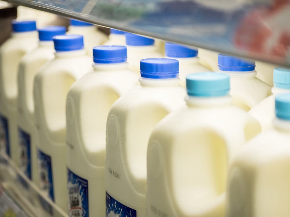FDA says 1 in 5 samples of pasteurized milk contained bird flu virus fragments