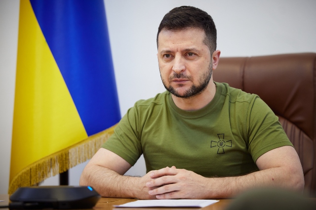 Zelensky’s presidential term has EXPIRED, but he still remains as Ukraine’s de facto chief executive   – NaturalNews.com