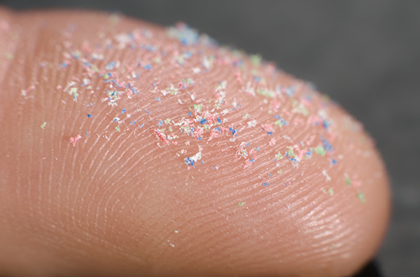 Microplastics in the bloodstream linked to 4.5 times HIGHER stroke and heart attack risk, warn researchers   – NaturalNews.com