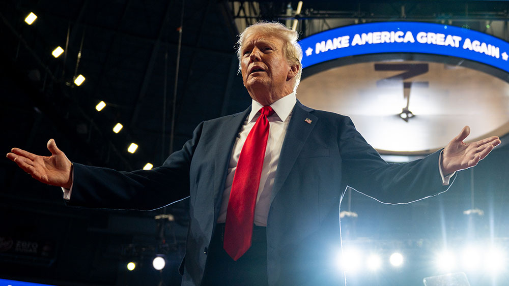 Top 8 reasons the “establishment” hates Trump so badly