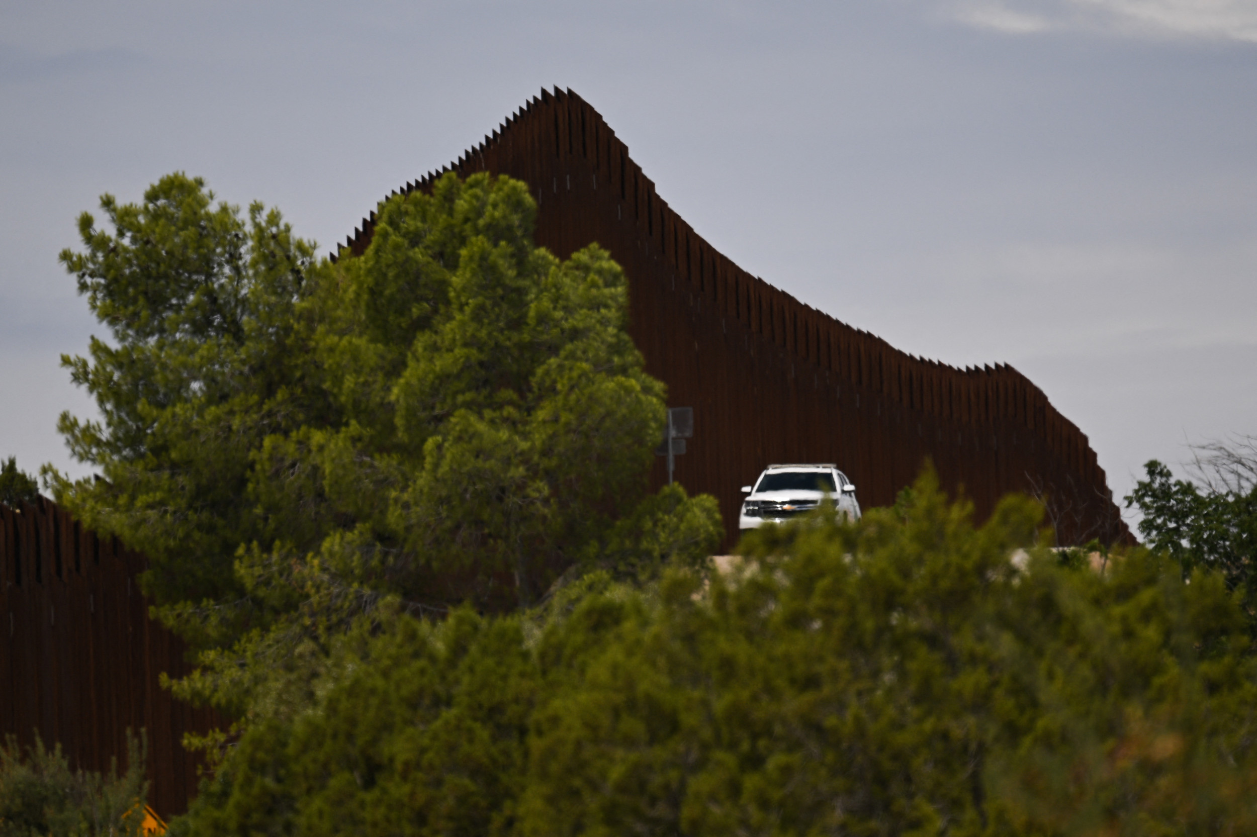 Dozens of Migrants on Terrorist Watchlist Released Into US: House GOP - Newsweek