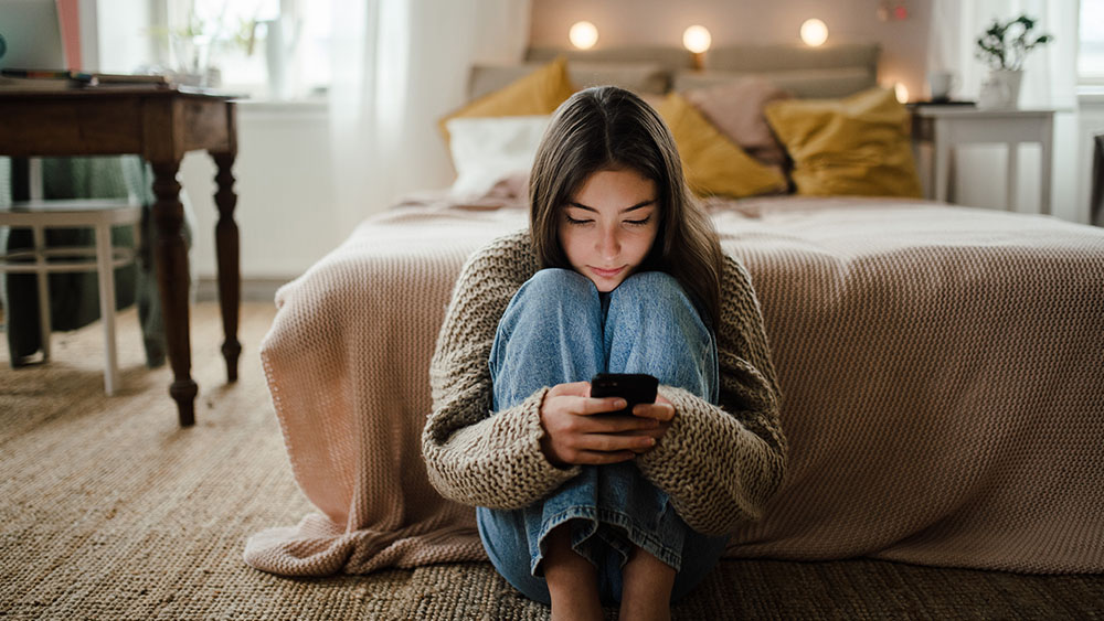 A week without social media cuts anxiety and depression, study finds, even if you still use your phone