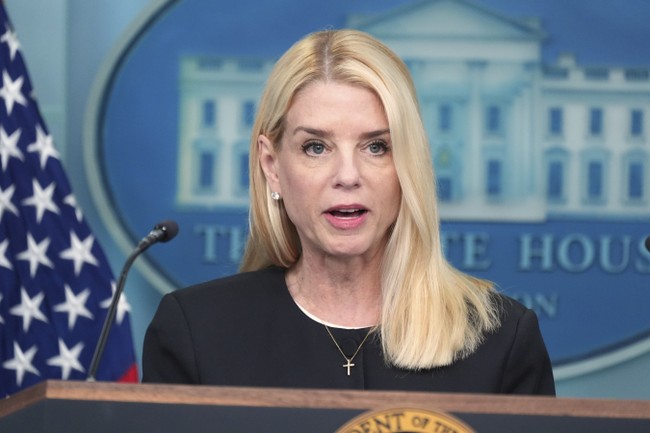 Anti-ICE Agitator William Kelly Arrested After Church Disruption