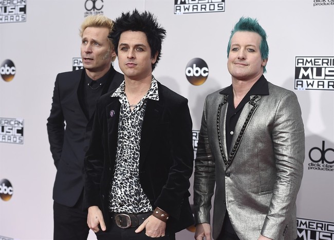 Green Day Fans Outraged as Network ‘Censors’ Super Bowl Performance