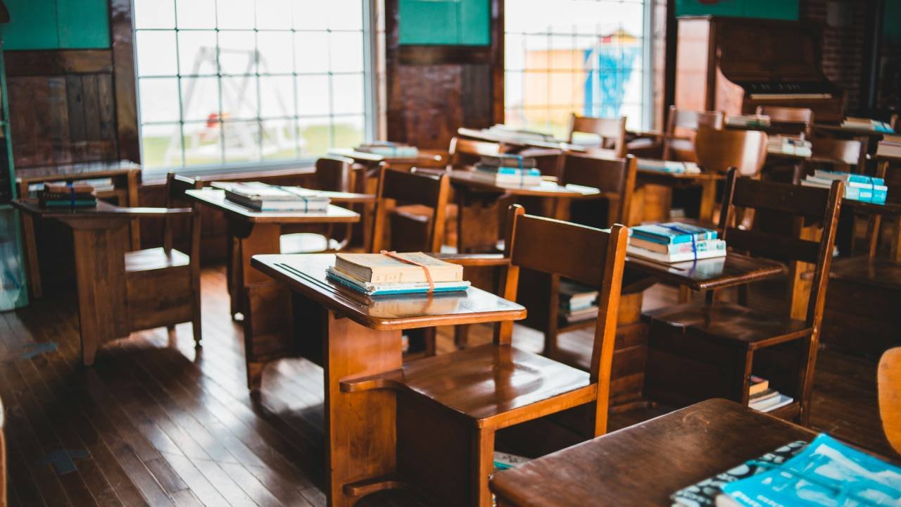 Sole Christian First-grader In Vienna School Called ‘Pig’; It Has A 99% Immigration Background - modernity