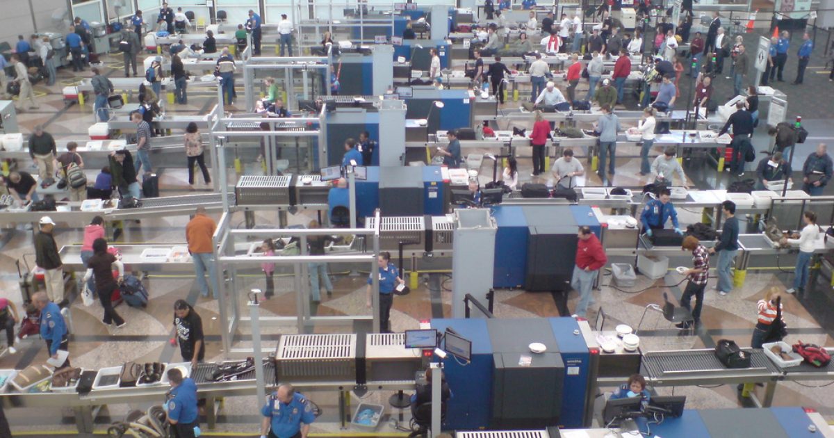 ‘ICE at Airports: This is What Democrats Voted For | The Gateway Pundit | by Antonio Graceffo
