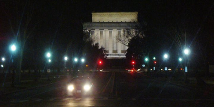 Federal Officer Shot in DC | Headline USA