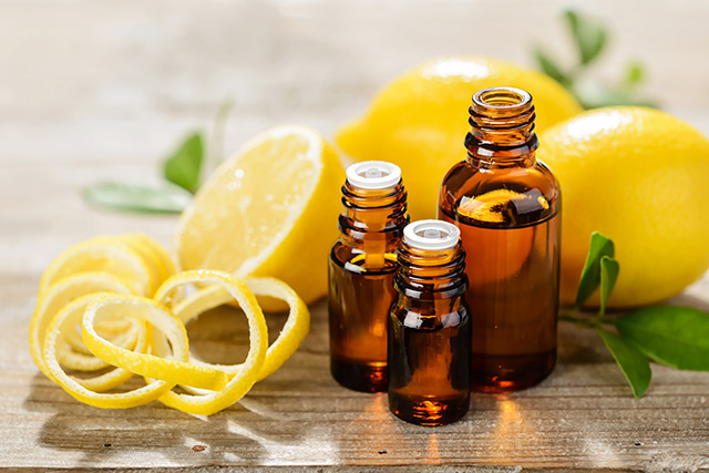 Natural Living Advocates Promote Lemon Peels Repurposed for Multiple Household Applications