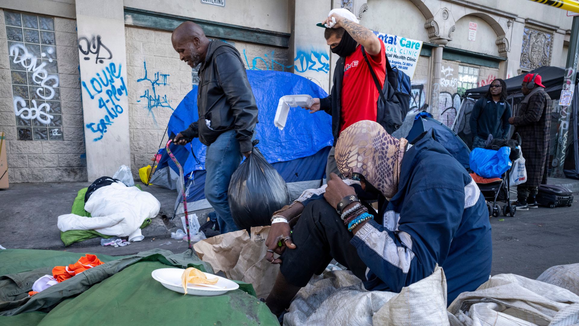 Democrat-Run LA Lets Skid Row Scumbags Use Dogs as Fentanyl Guinea Pigs [WATCH]