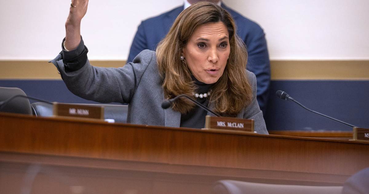 These Ten House Republicans Just Voted With Democrats to Keep Haitian Migrants in America