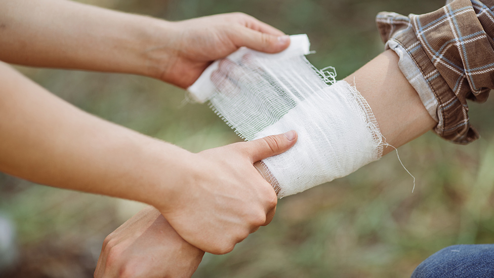 Crash course on off-grid WOUND CARE   – NaturalNews.com