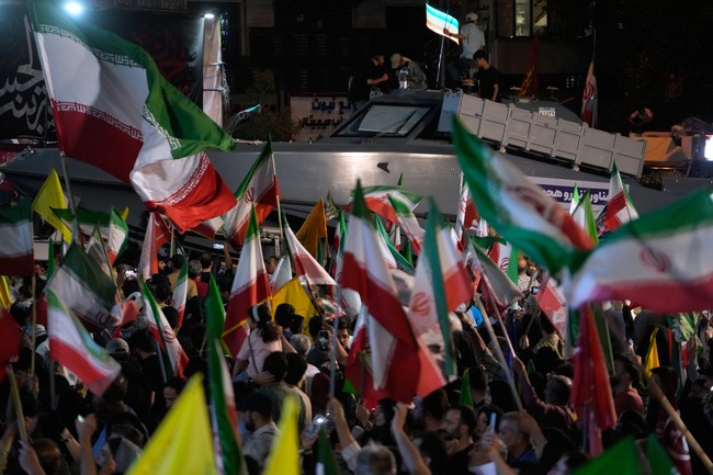 Feds Arrest Rich U.S.-Iranian Citizen Who Sold Nuclear-Related Tech to Ayatollahs