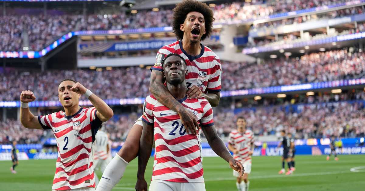 USMNT Wins With Disciplined Management, Balogun Scores Twice - The Joe Messina Show