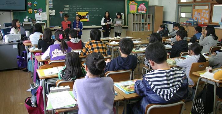 White Kids Are Now Less Than Half of All Students Enrolled in American Schools, Latino Numbers Surging * The Gateway Pundit * by Cassandra MacDonald