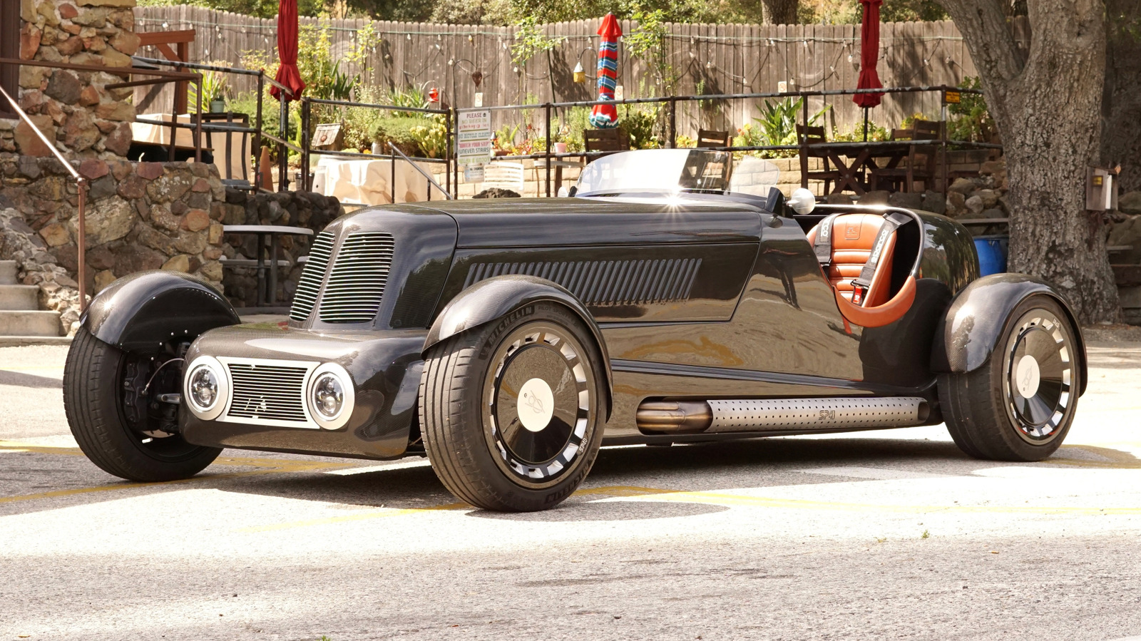 SP40 Restomod Roadster Finally Justifies Its Steep Cost