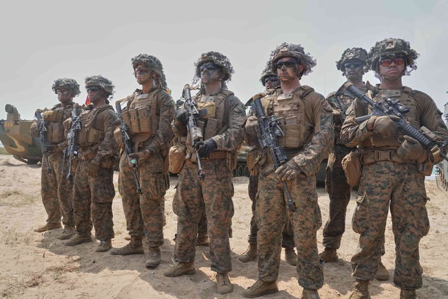 What Do You Get When You Cross AI With an M240? Something The Marines Want.