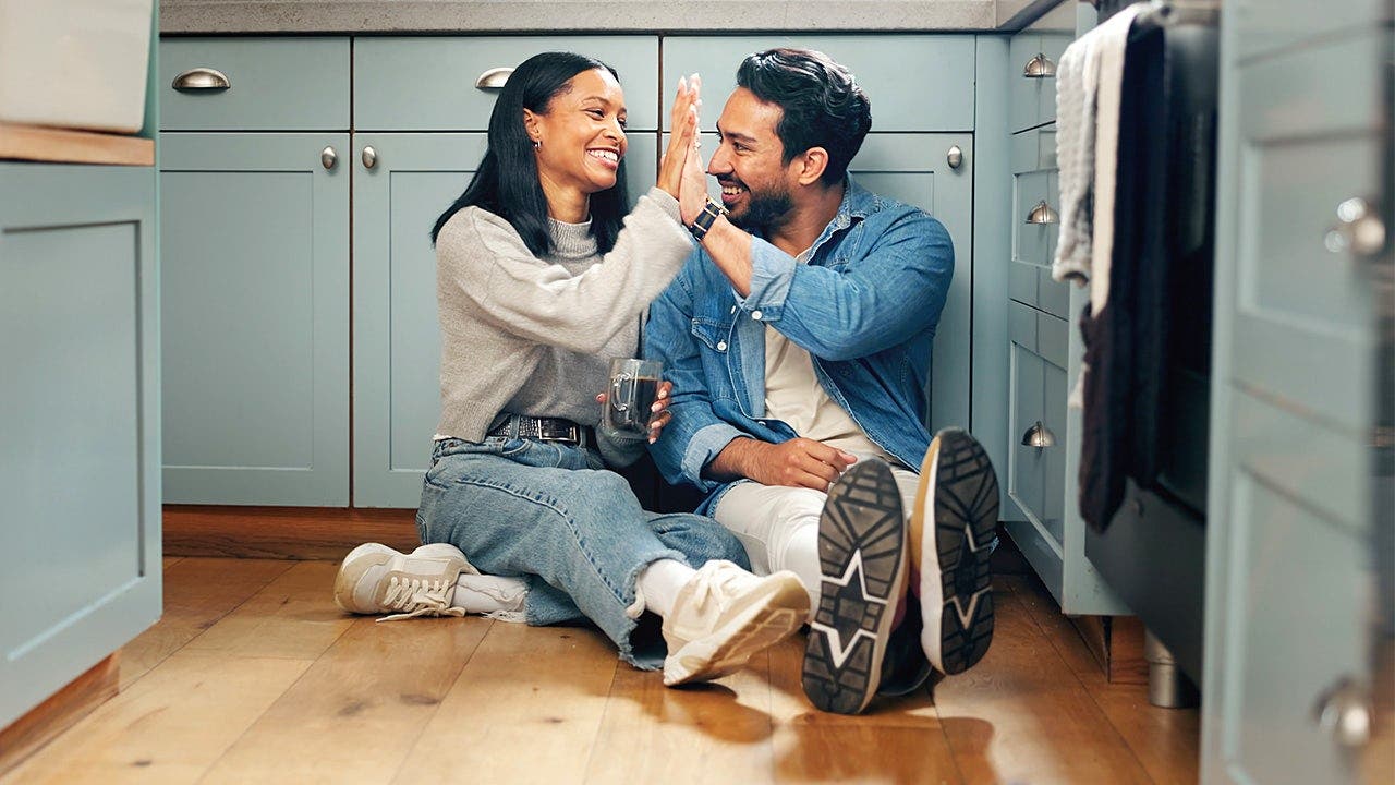 Political Deal Breakers Are Reshaping Dating, Therapists Warn