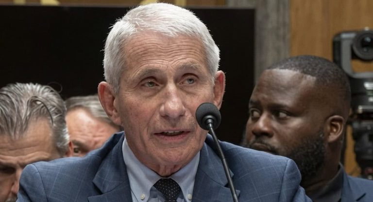 Sen. Hawley Questions Fauci on COVID Payouts