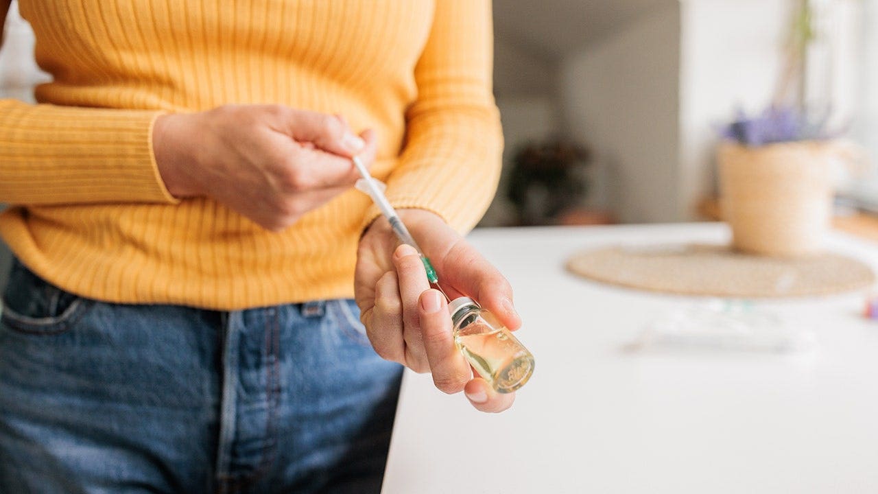 FDA Panel Backs Easier Access To Six Peptides
