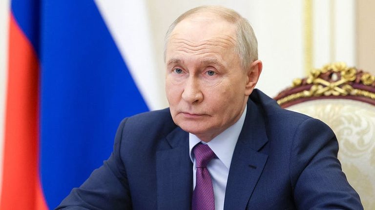 Senate Takes Step to Sanction Russia