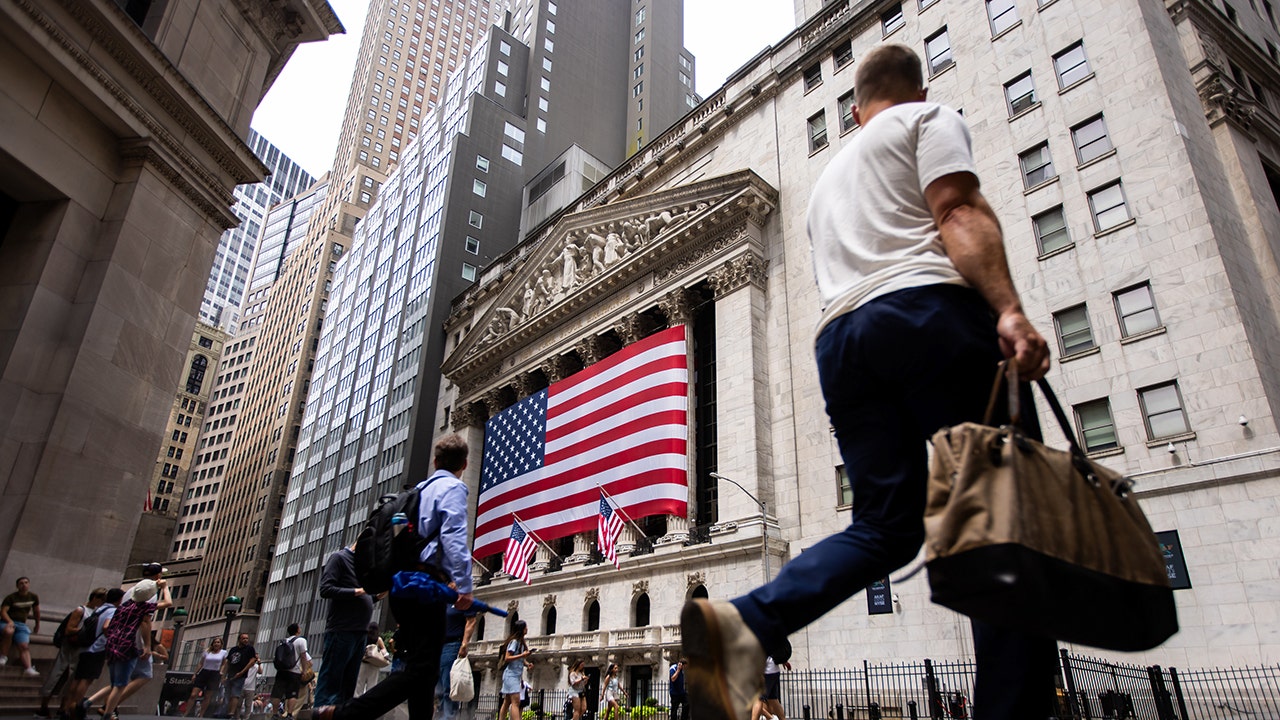 Rich Americans Rely On A Financial Habit Others Ignore