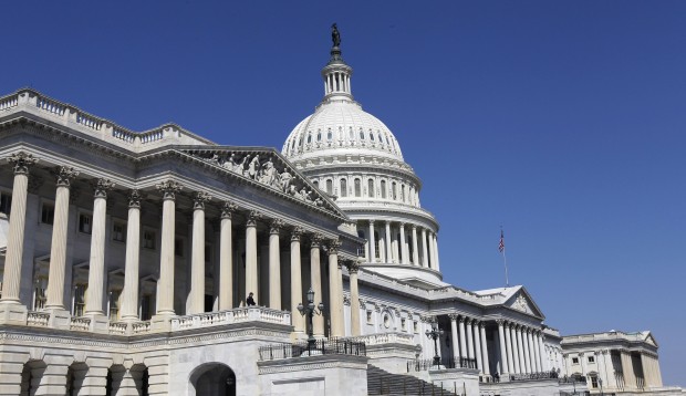 Democrats Face Massive Financial Problems as Midterm Elections Approach - LifeNews.com