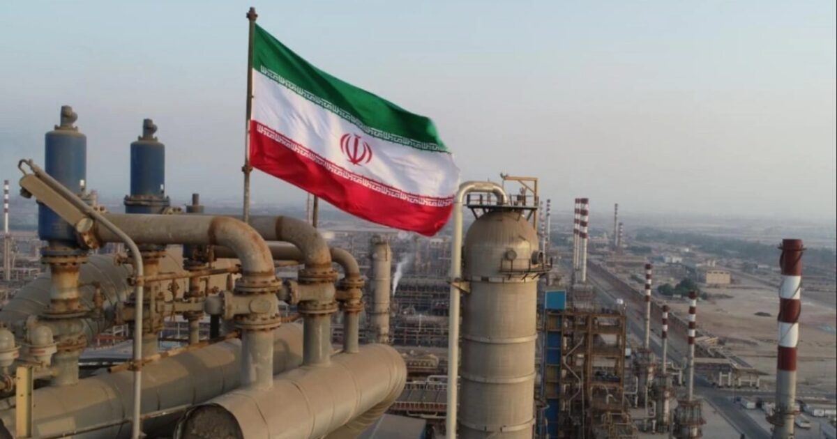 Oil Embargos Are Squeezing the Iranian Economy * The Gateway Pundit * by Antonio Graceffo