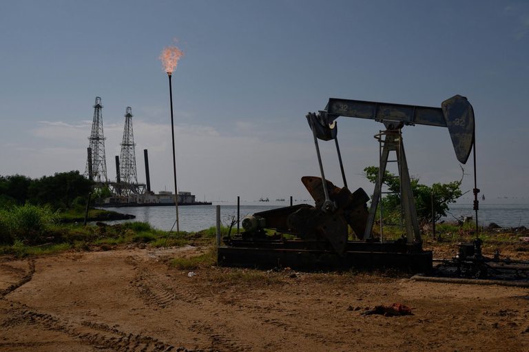 Trump administration secures majority control of 65 billion barrels of Venezuelan oil