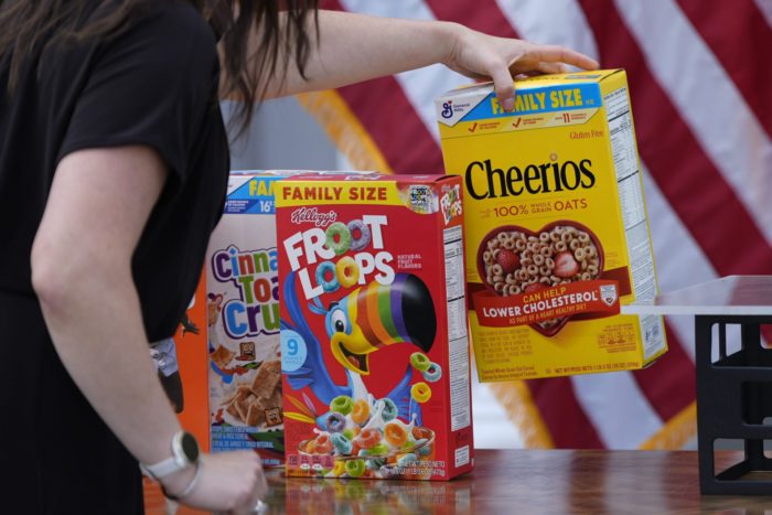 Kellogg to Remove Artificial Dyes From Cereals by Year’s End – Daily Headlines
