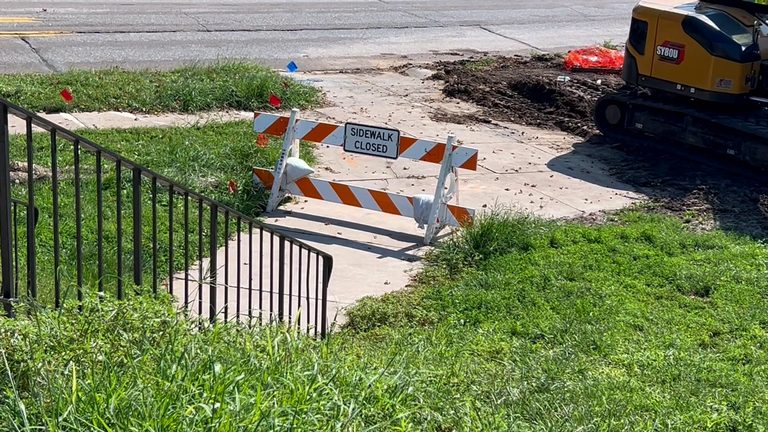 Parents voice safety concerns as construction disrupts sidewalks at Irving Middle School