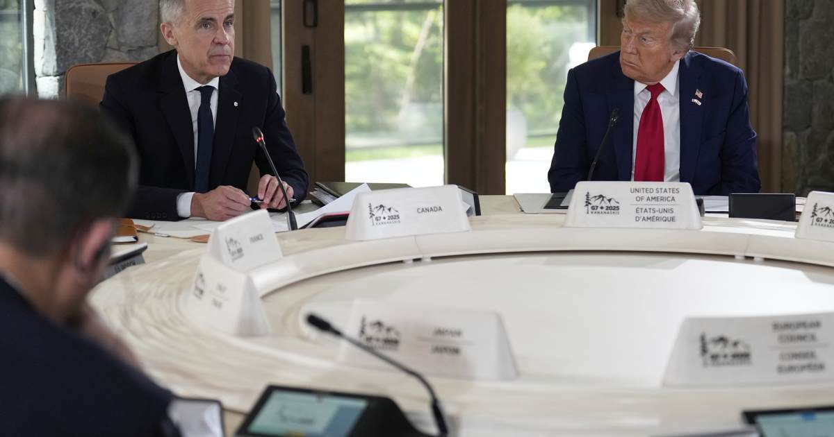 Trump Escalates Canada Trade War With 50% Tariffs Now - The Joe Messina Show