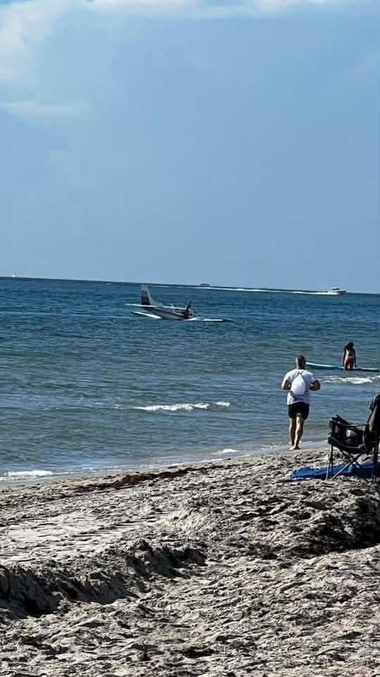 Pilot rescued after small plane crashes into Atlantic off Boca Raton