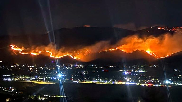 Hawk Fire burns 10,500 acres near Reno, prompting evacuations and state emergency