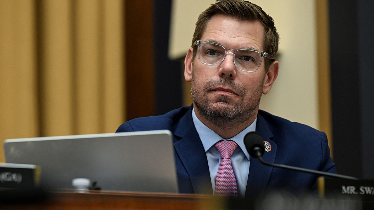 FBI Raids Swalwell's Home in Investigation, Source Says