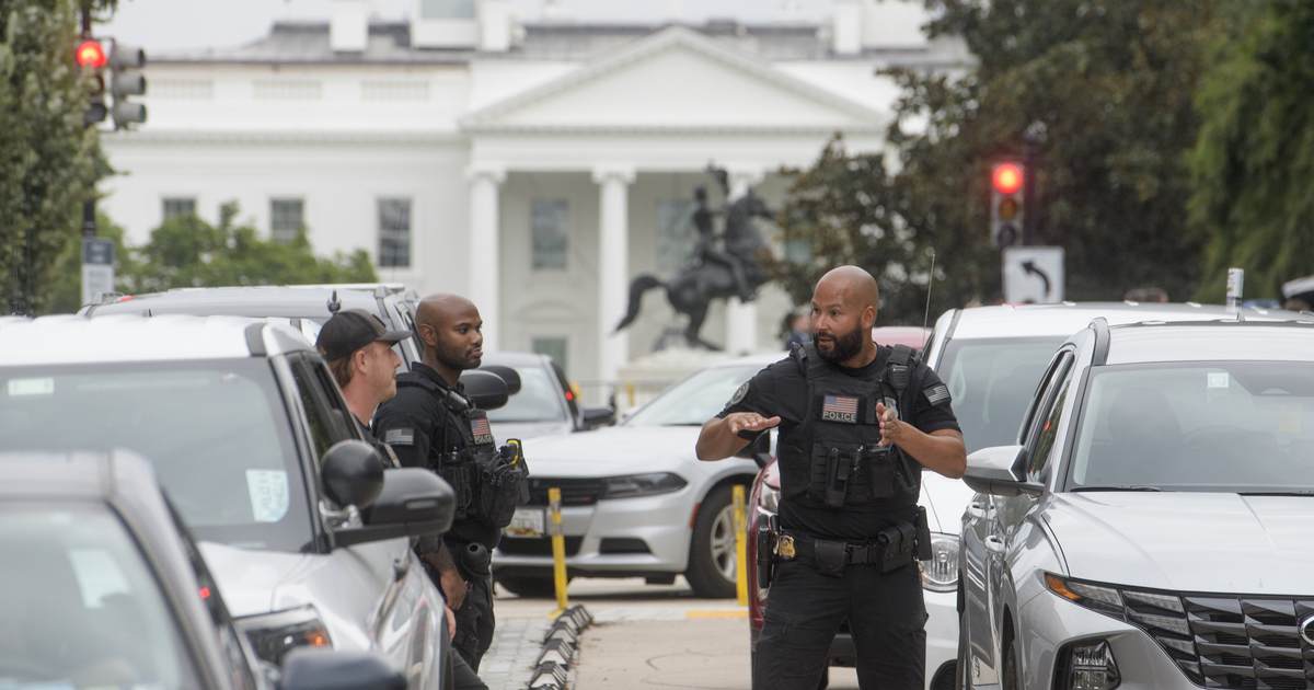 Is This Why Three Secret Service Members Were Placed on Leave?