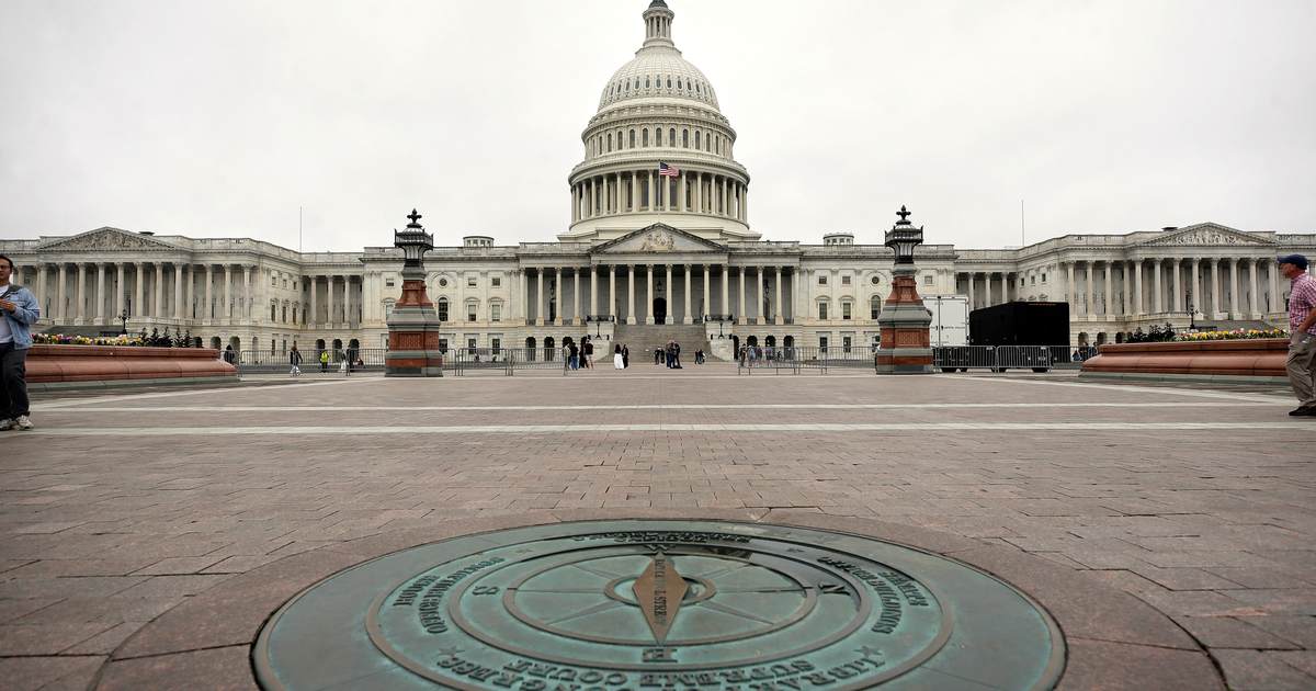 Lawmakers Introduce Measure to Commemorate American History
