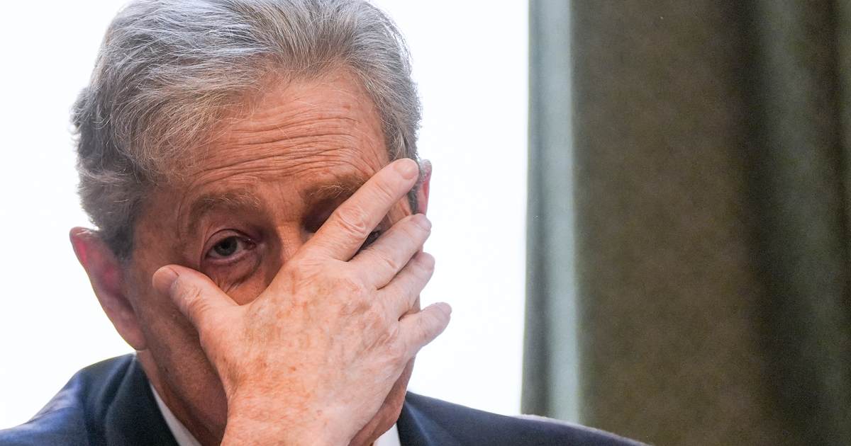 Sen John Kennedy Urges Trump To Fund Paxton In Texas Senate Race