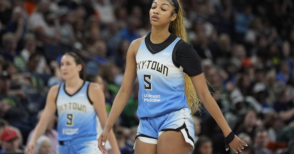 WNBA Fans Resume Sex Toy Tosses, Authorities Enforce Bans - The Joe Messina Show