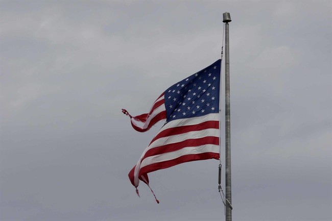 Martha Reeves Anthem Flop Sparks Outrage At Women’s Baseball