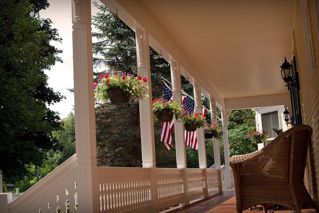 What Happened to the American Front Porch Tradition?