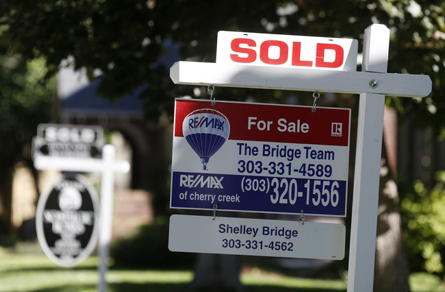 Tight Supply Forces Buyers To Pay Above Asking Prices