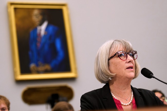 Conservative Blacks Expose Smithsonian Indoctrination, Call For Reform