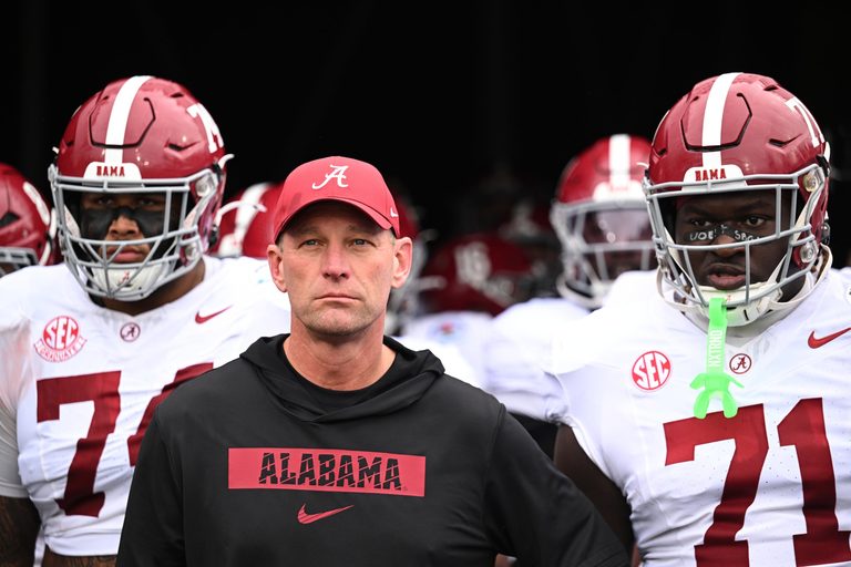 Alabama Crimson Tide eye CFP return with new starting quarterback