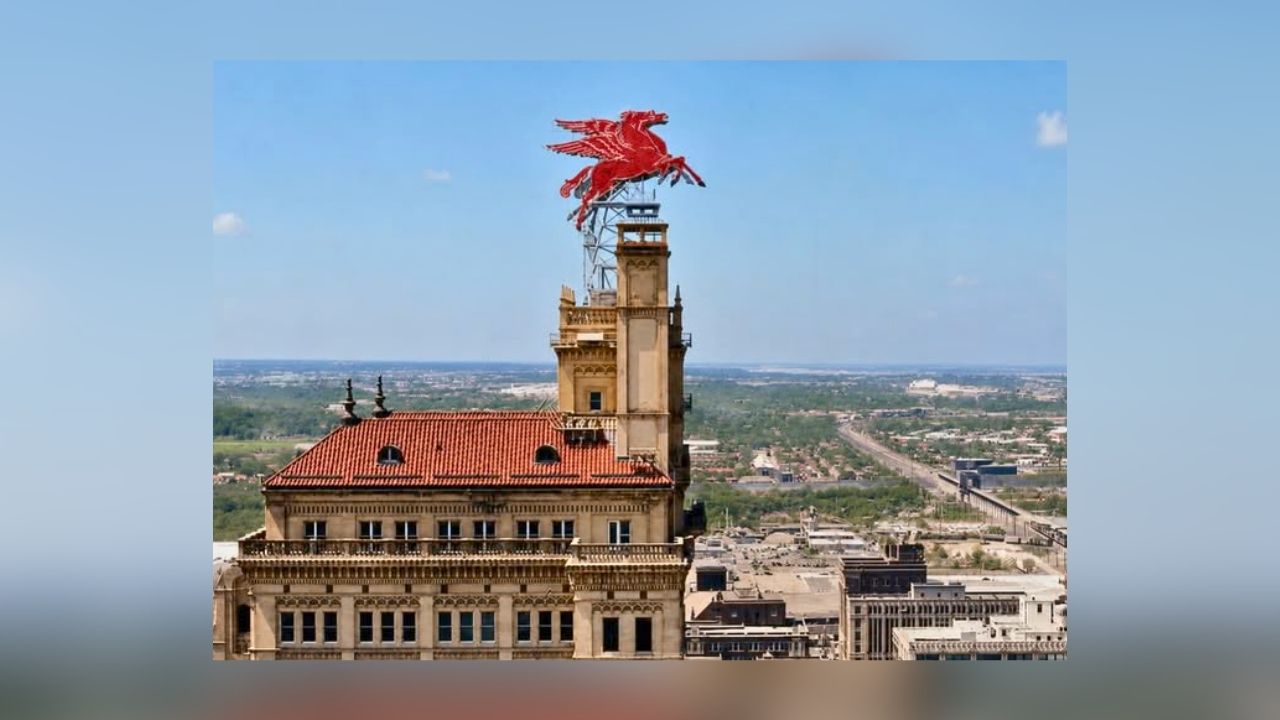 Two Pegasi Fly Over Dallas — Do You Know Which One Is The Original?