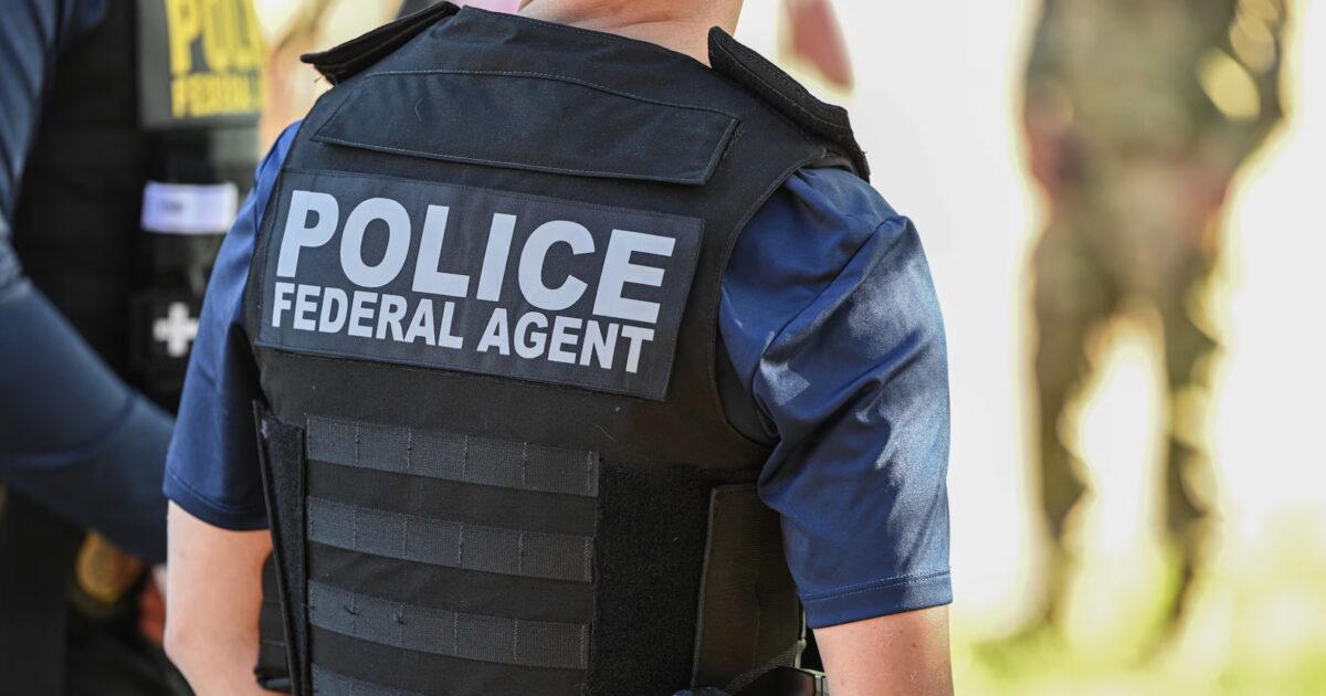 ICE Chief: Agents Being Stalked and Harassed in Los Angeles – LAPD Bound by ‘Sanctuary Policies’ Doing Nothing * The Gateway Pundit * by Brooklynn Robinson, The Western Journal